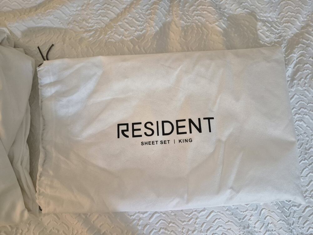 💥 Nectar Resident King Sheet Set White Bamboo/Poly- Fitted, Flat & 2 Cases